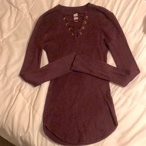 women’s long sleeve t-shirt